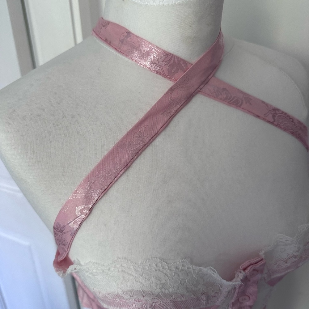 Shein size 8 Bralette Top pink white lace floral motive - Picture 3 of 9